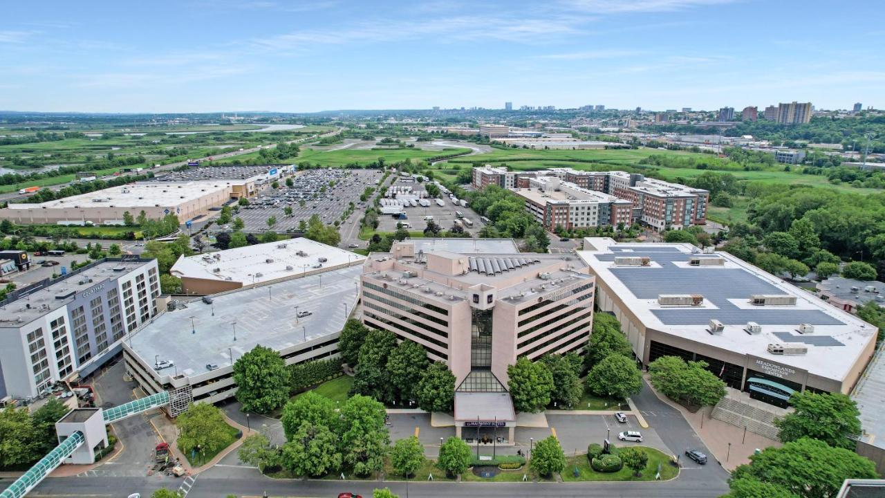 Harmony Suites Secaucus Meadowlands Exterior photo